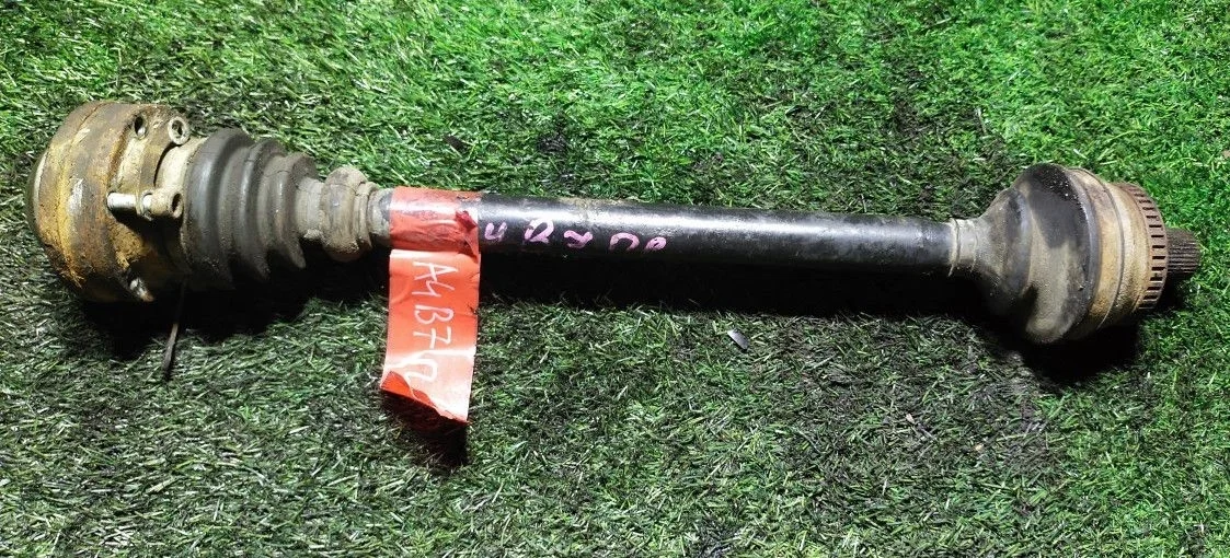 Привод полуось Audi A4 (B7) III