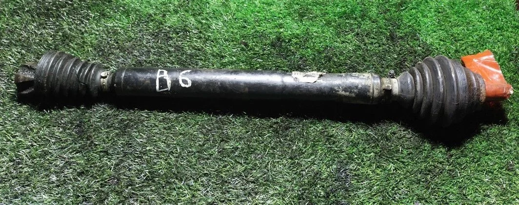 Привод передний правый Volkswagen Passat b6