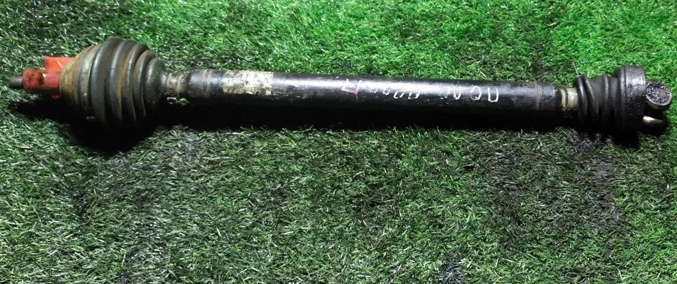 Полуось передняя правая Volkswagen Polo