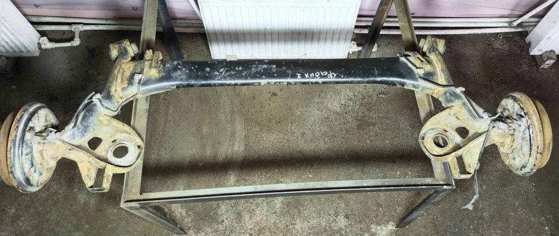 Балка задняя Skoda Fabia 5J