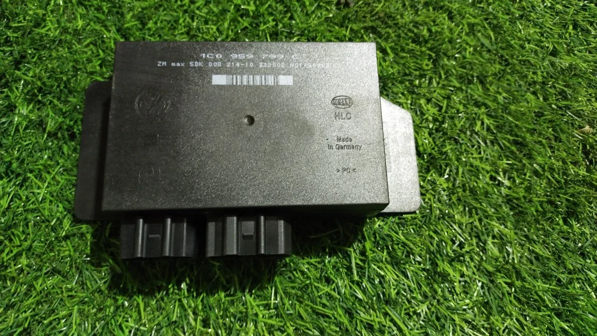 Блок комфорта Volkswagen Passat B5+