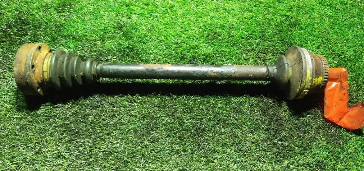 Полуось задняя Audi A6 (C5)