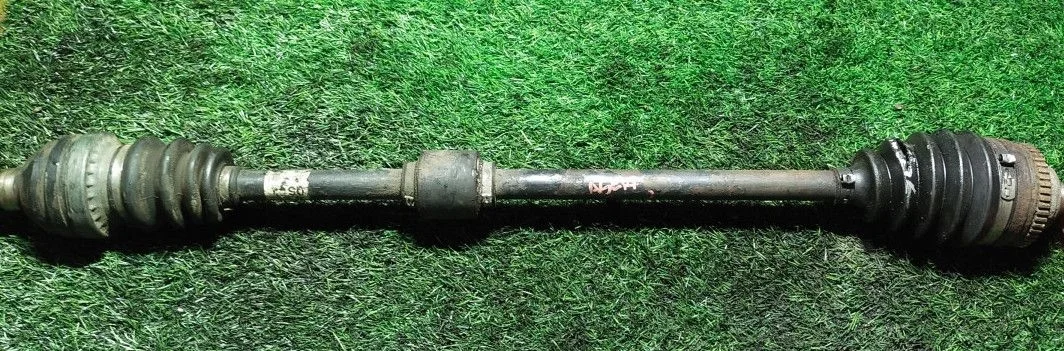 Полуось передняя правая OPEL Astra J