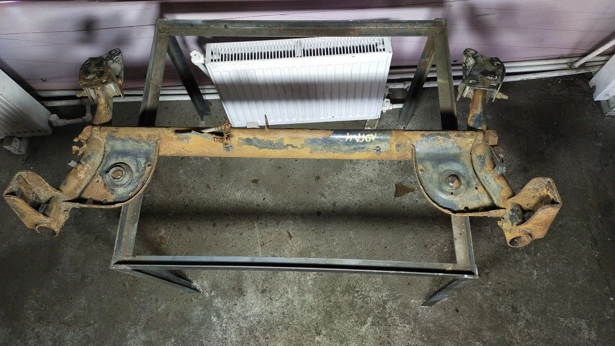 Балка задняя Renault Logan