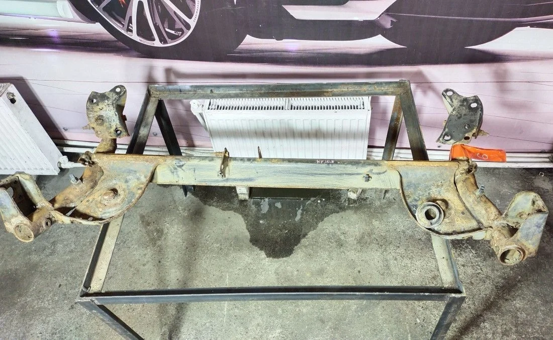 Балка задняя Renault Logan