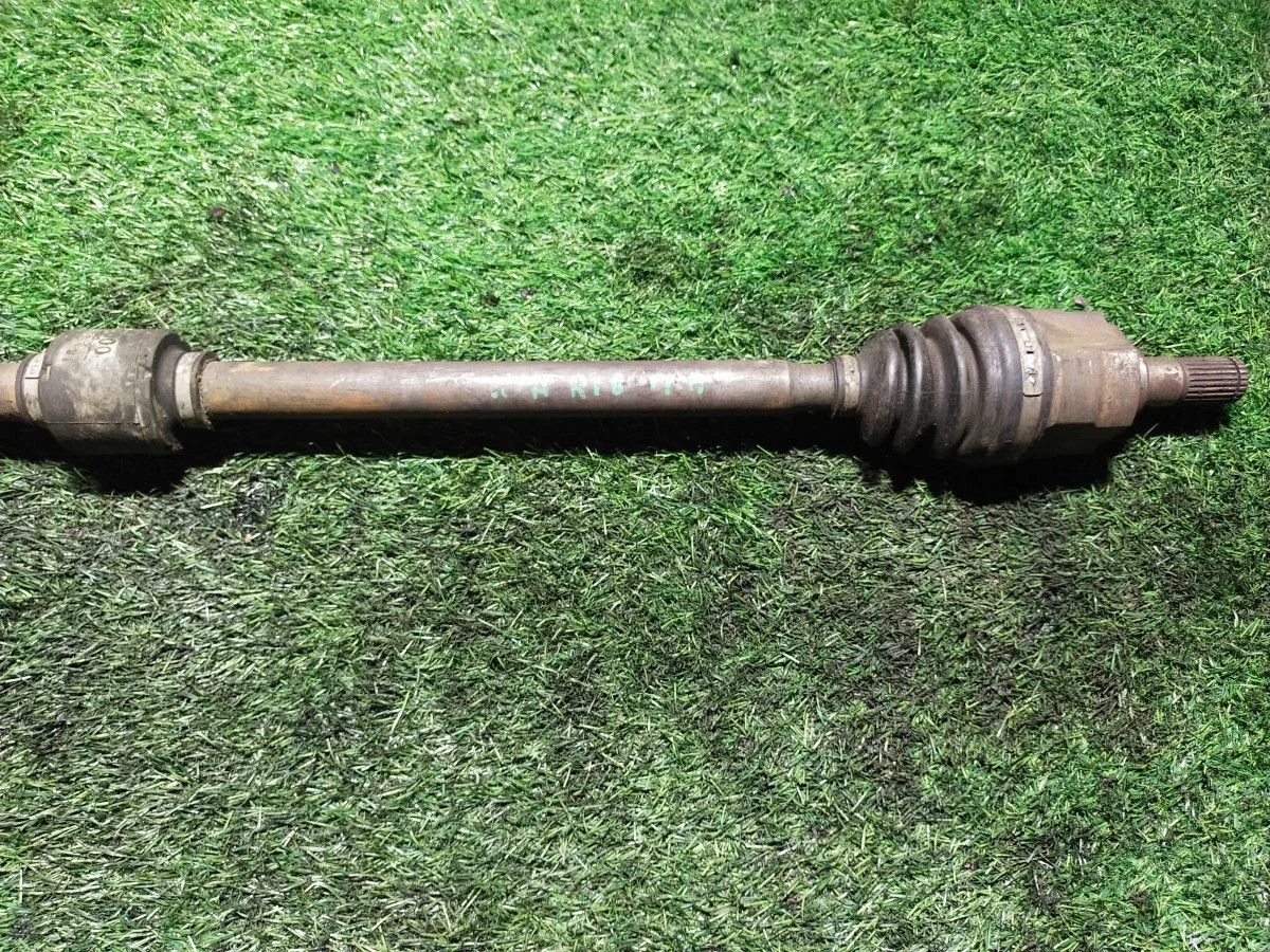 Полуось передняя правая Kia Rio 3