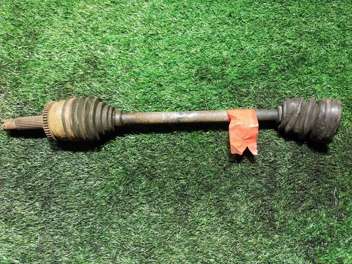 Полуось передняя левая Kia Rio 3 UB