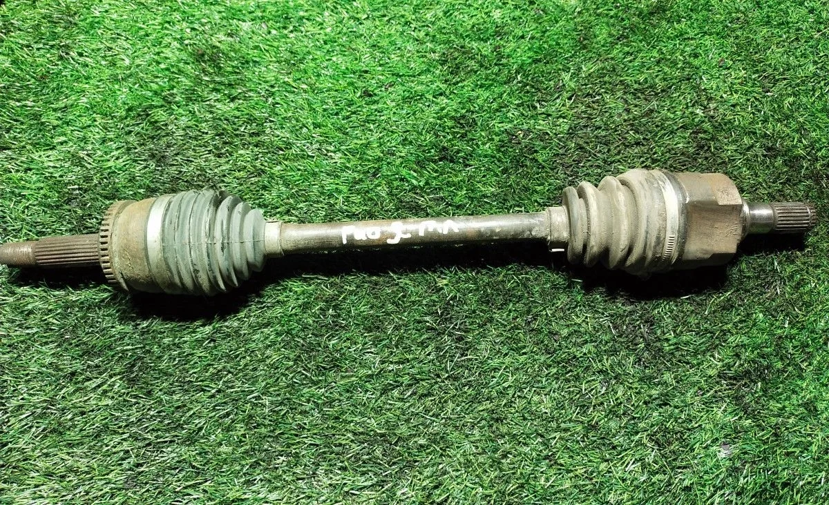 Полуось передняя левая Kia Rio 3