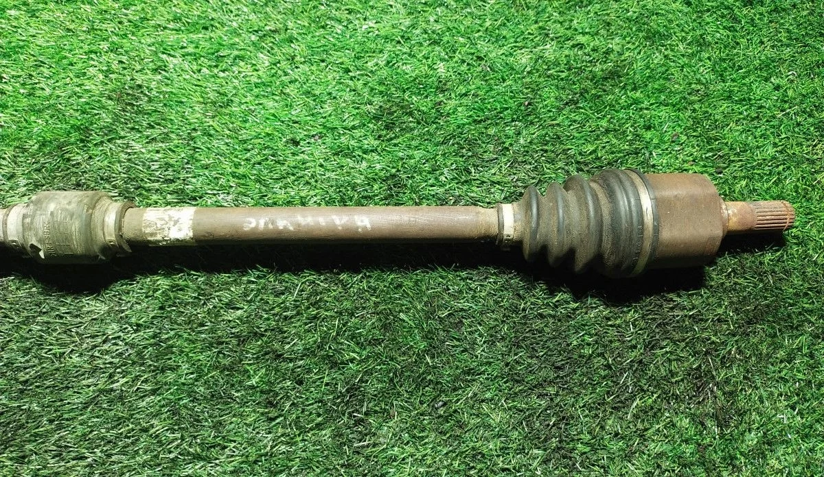 Полуось передняя правая Hyundai Elantra III