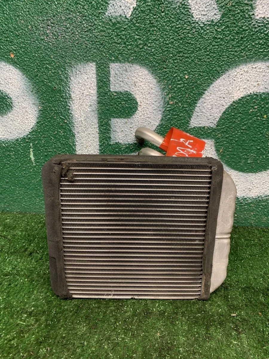 Радиатор печки Mitsubishi Galant