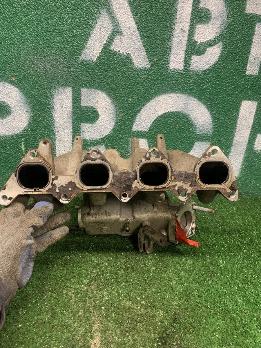 Коллектор впускной Geely MK