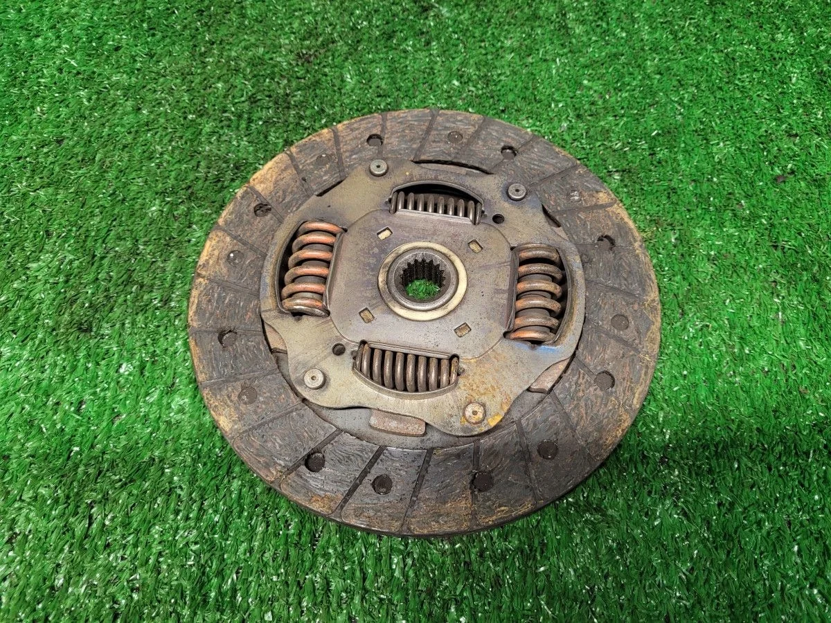 Диск сцепления  Mitsubishi Lancer X 1.5