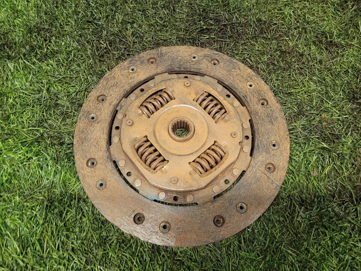 Диск сцепления Ford Focus 3 1.8