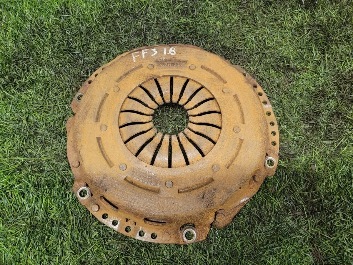 Корзина сцепления Ford Focus 3 1.8
