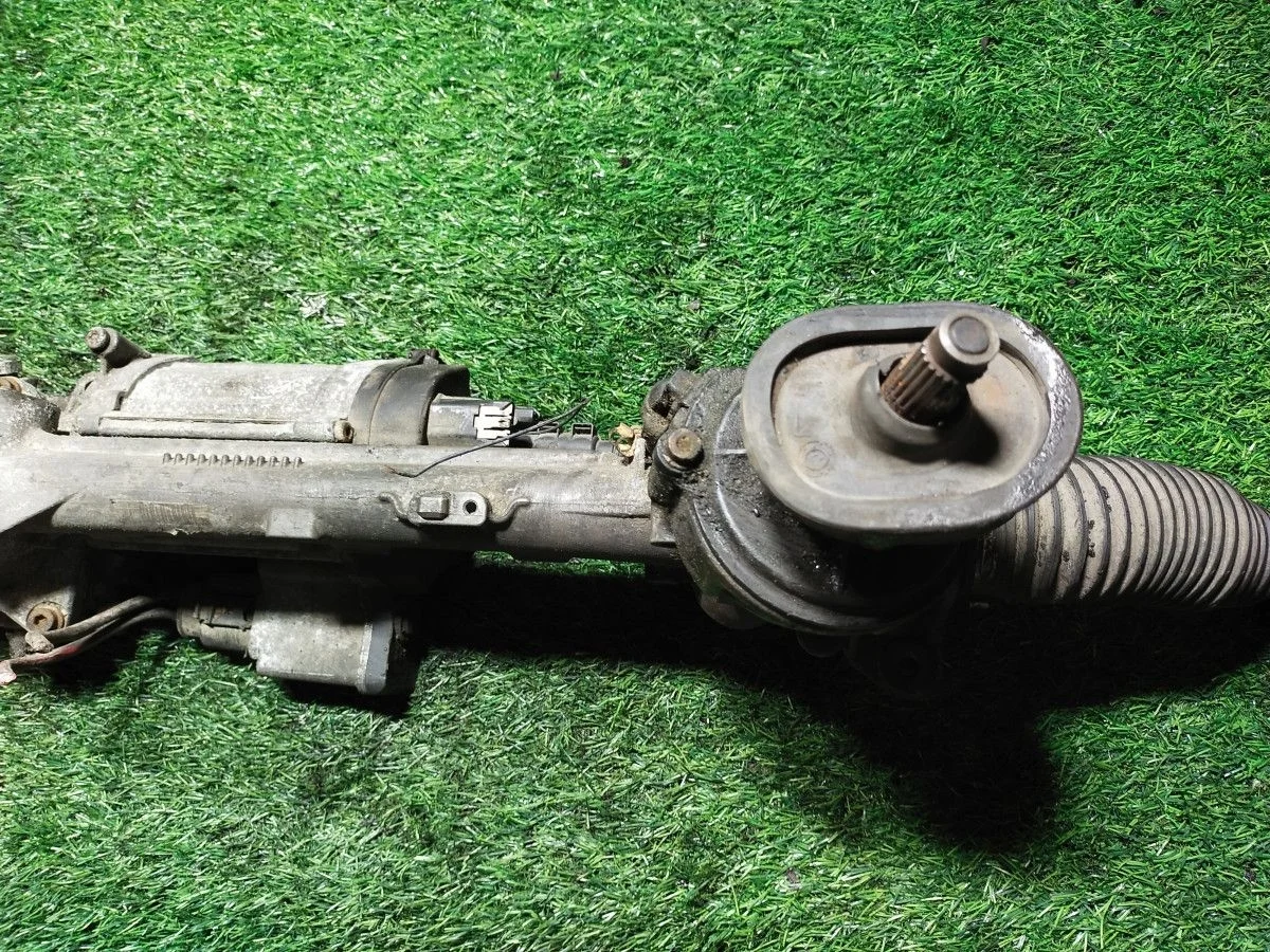 Рулевая рейка Volkswagen Passat