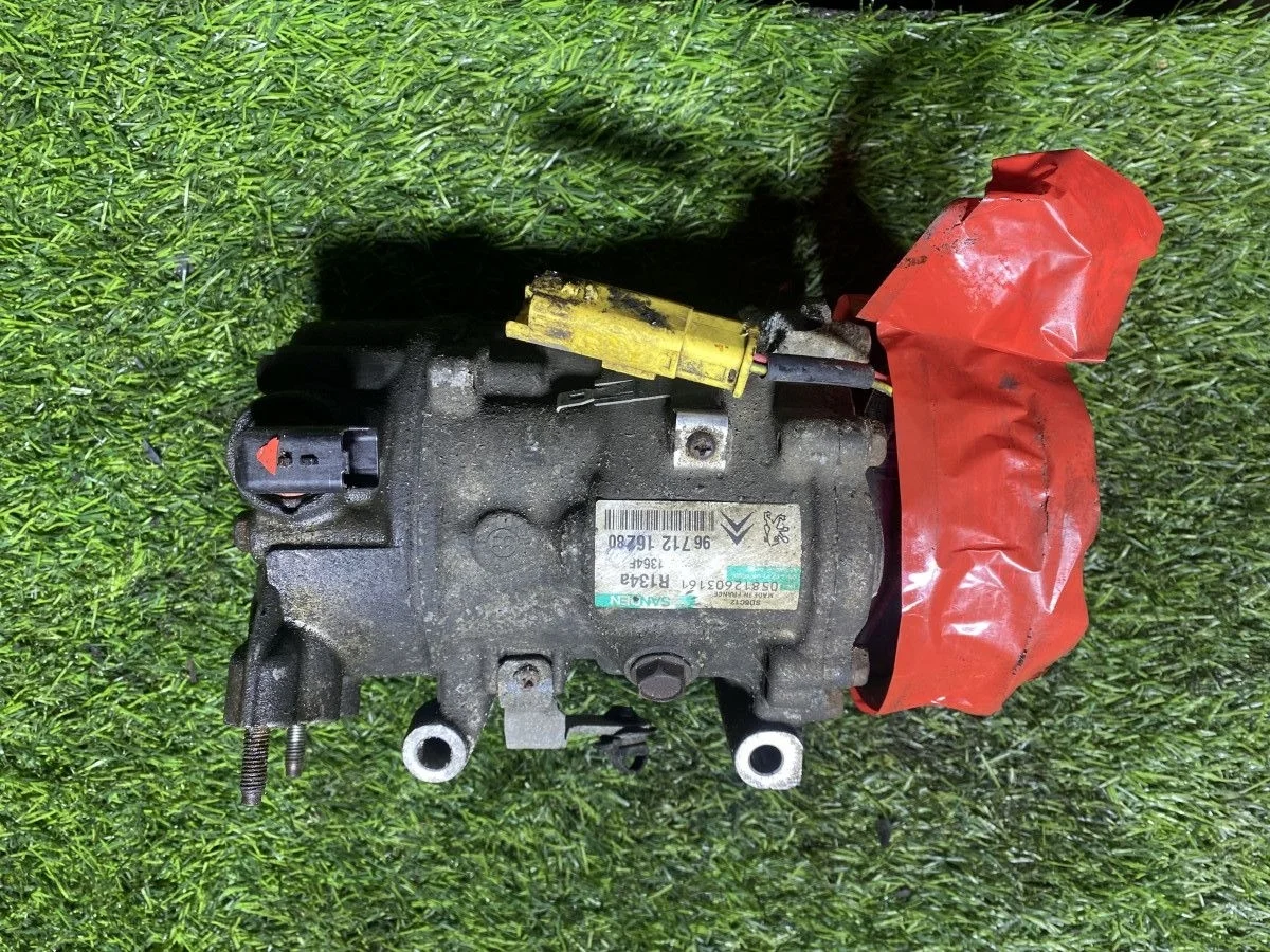 Компрессор кондиционера Citroen C3 с дефектом.