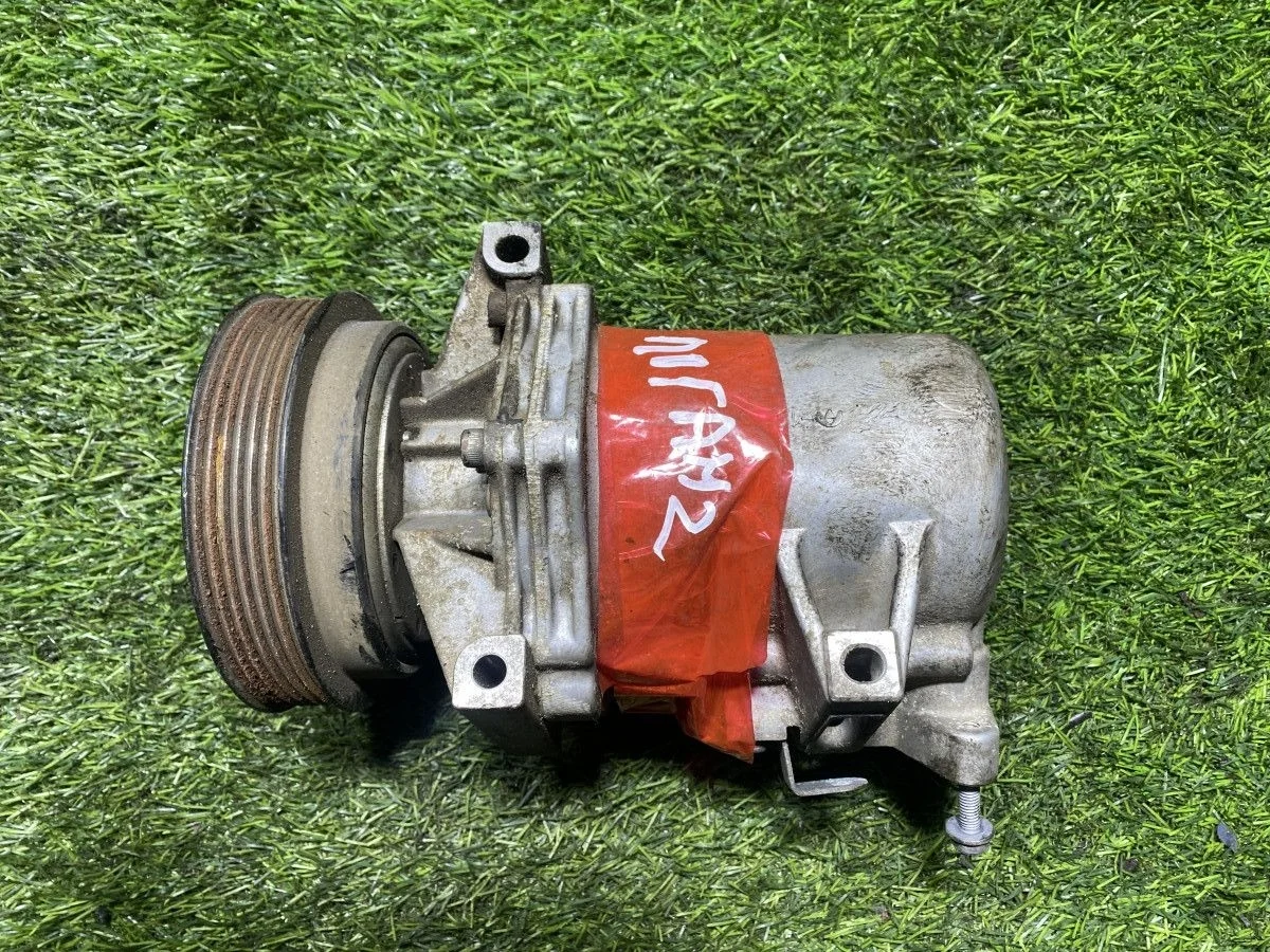 Компрессор кондиционера Renault Megane 2.