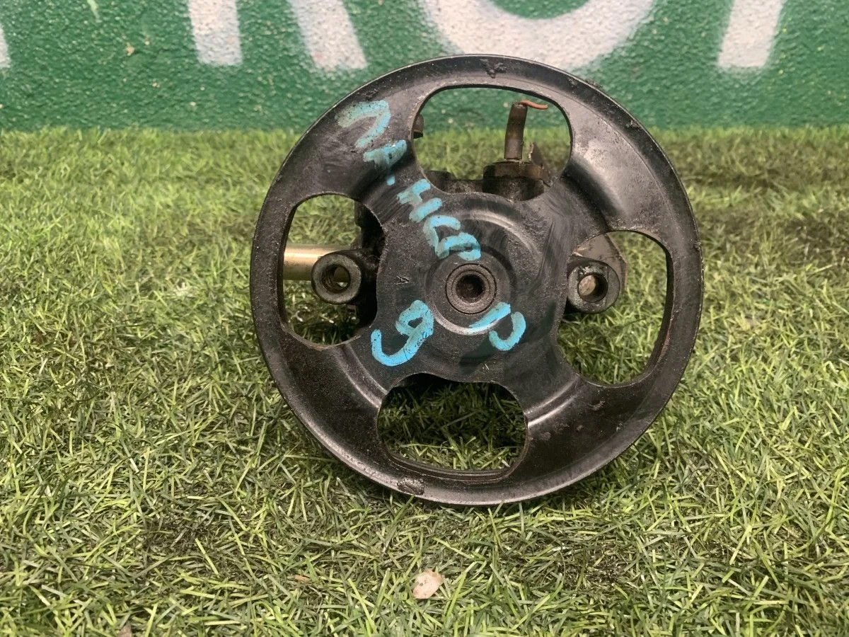 Насос гидроусилителя Mitsubishi