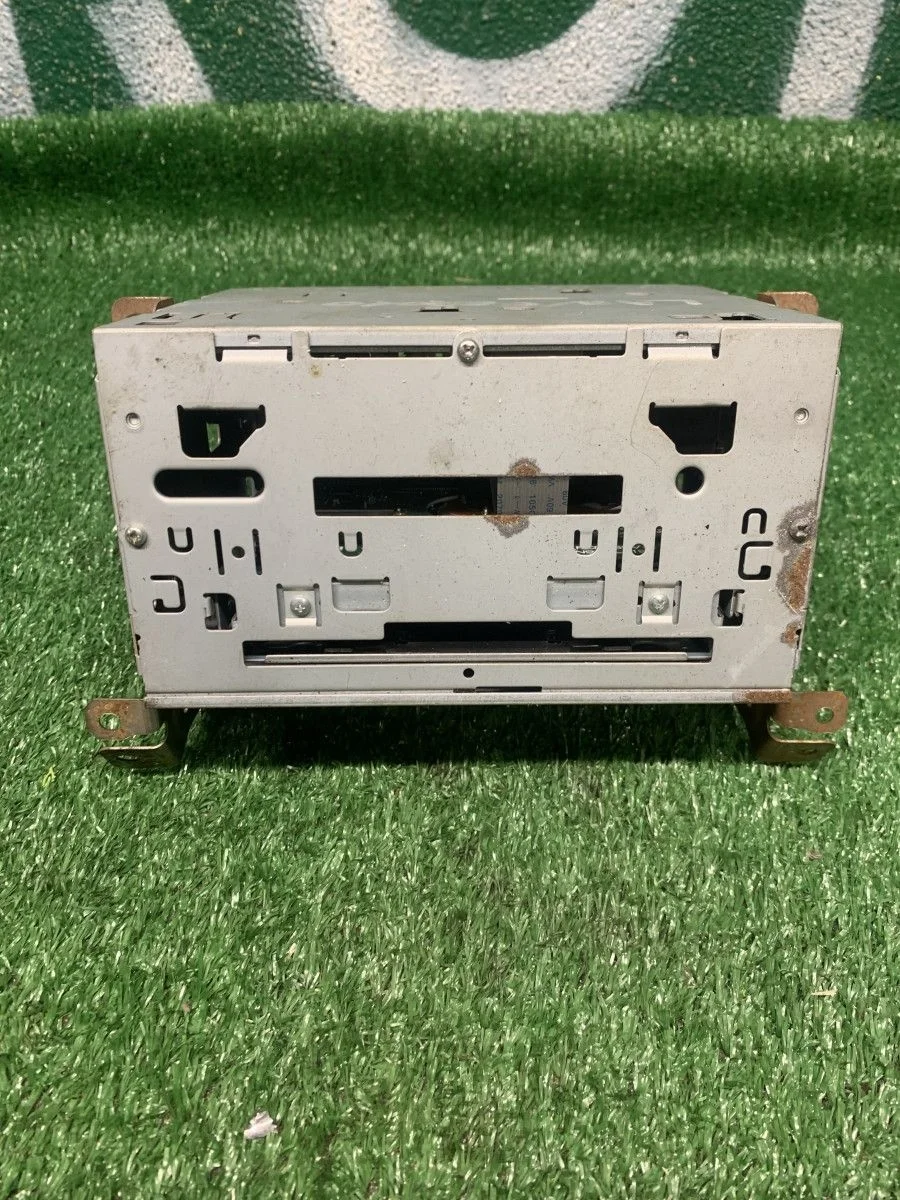 Автомагнитола Mitsubishi