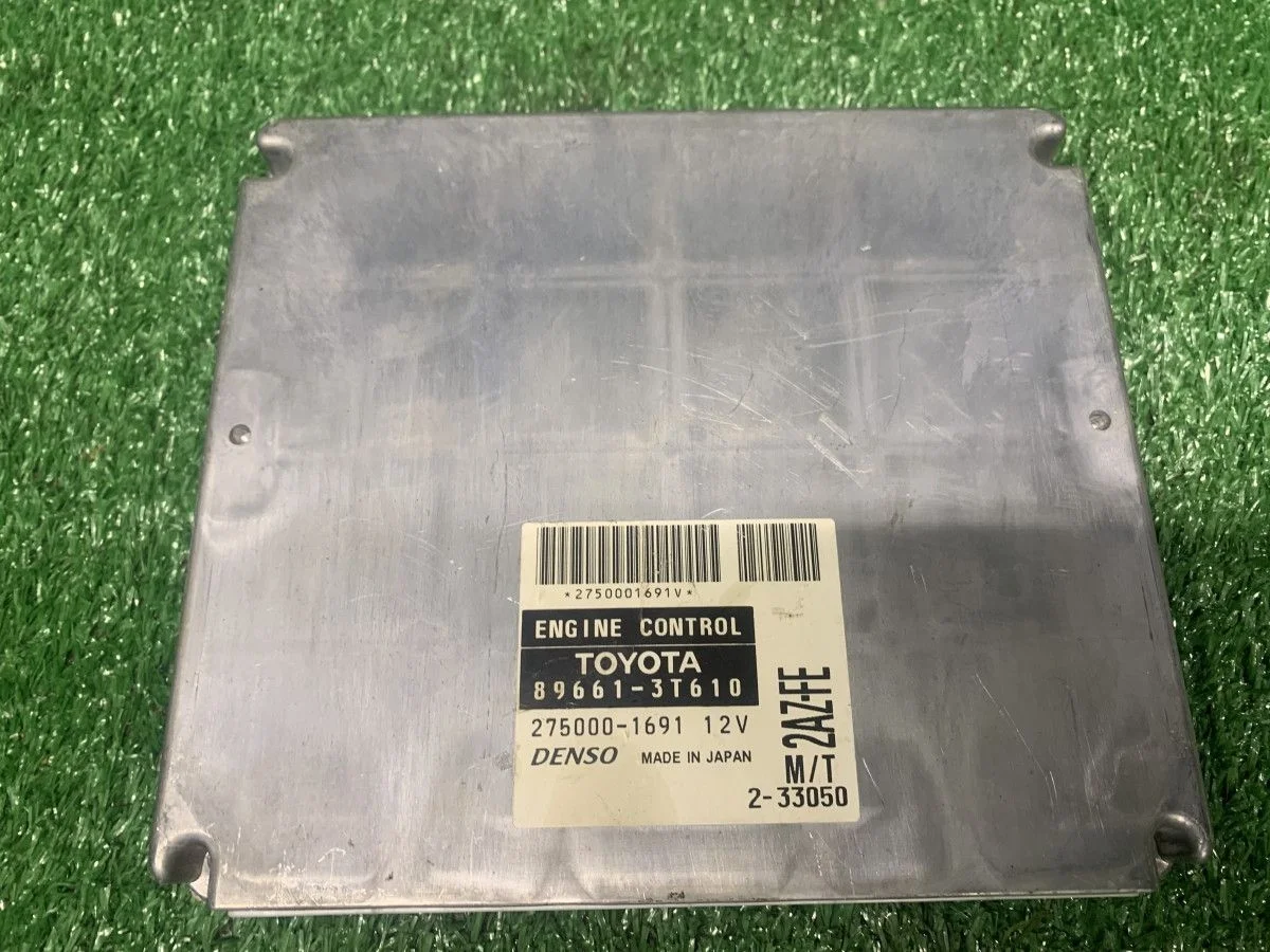 Блок управления Toyota Camry