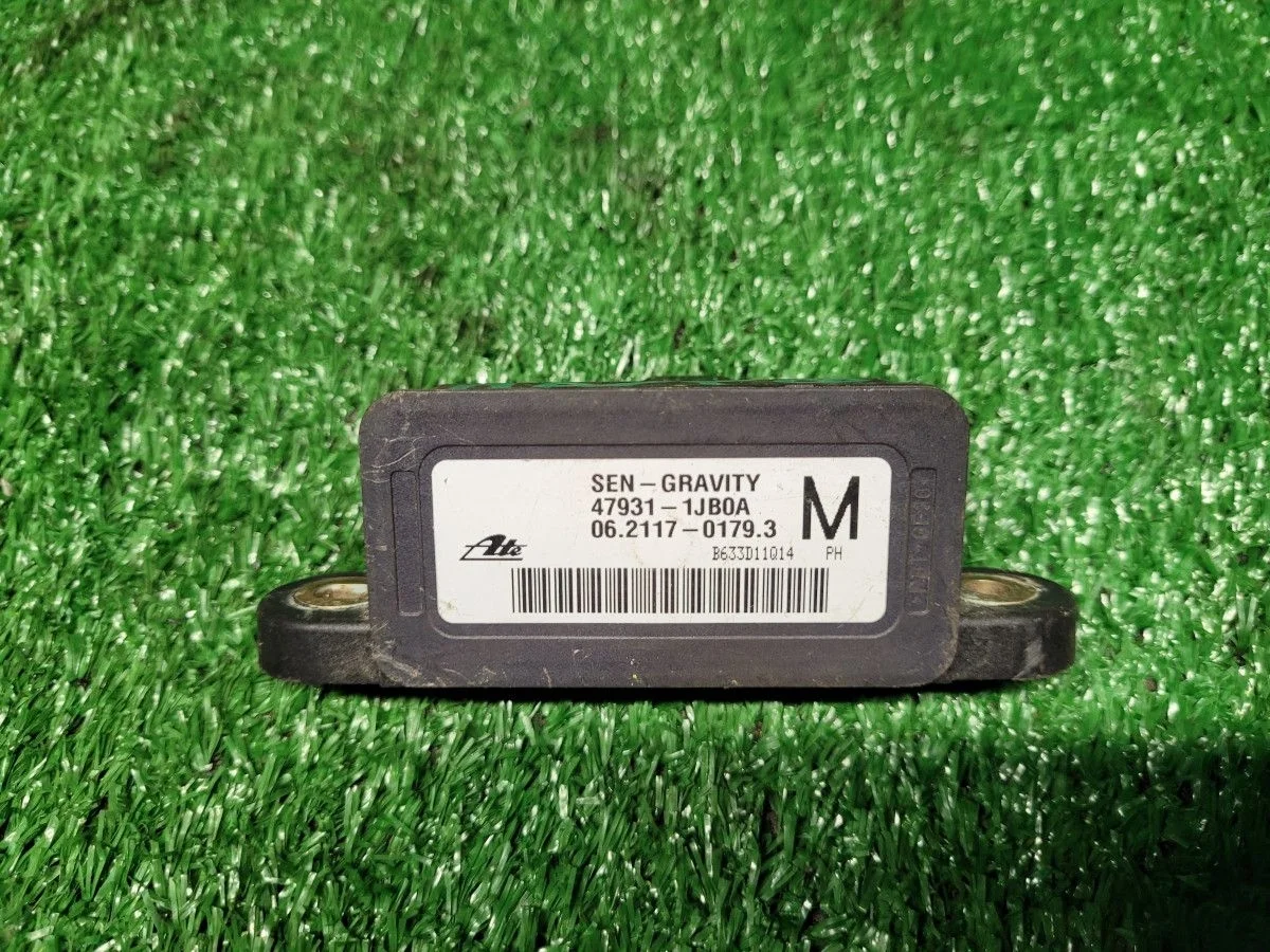 Датчик ускорения Nissan Murano