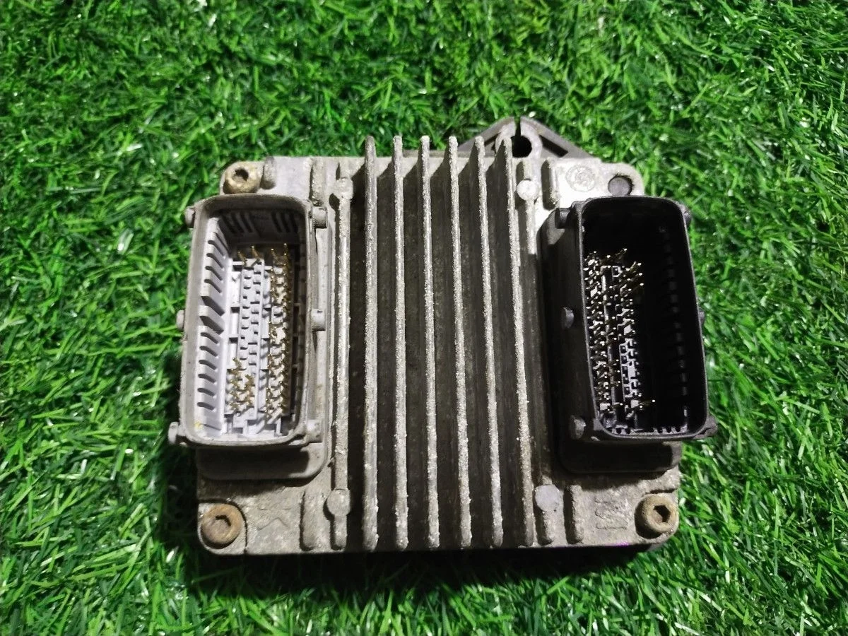 Блок управления двигателем Chevrolet Aveo T250