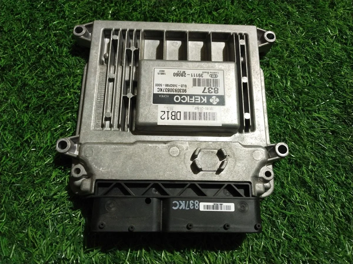 Блок управления двигателем KIA Cerato I