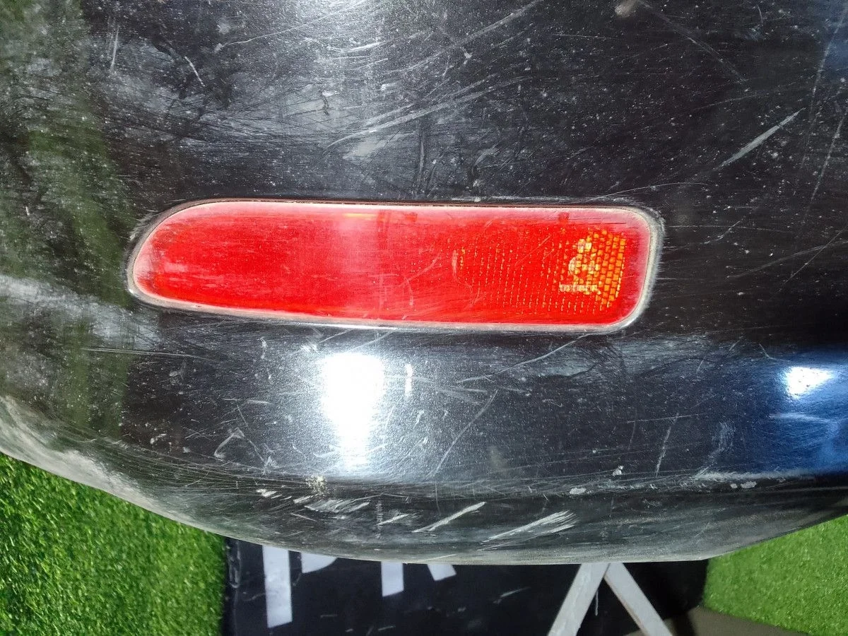 Катафот в бампер задний Renault Logan