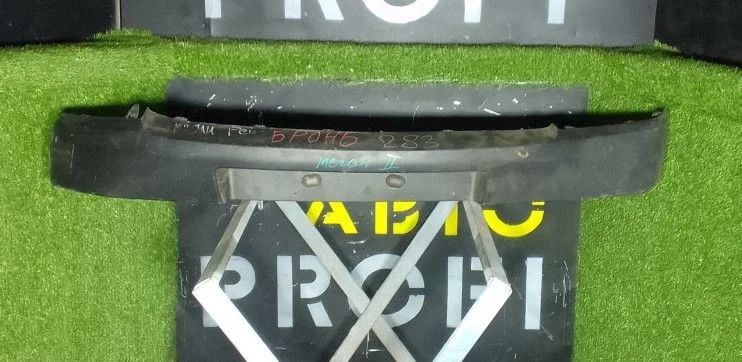 Накладка заднего бампера Renault Megane 2