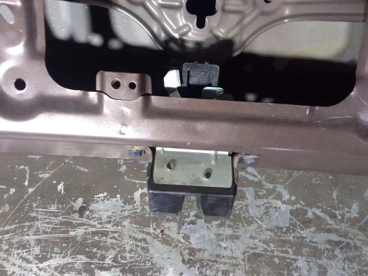 Замок крышки багажника Kia Ceed