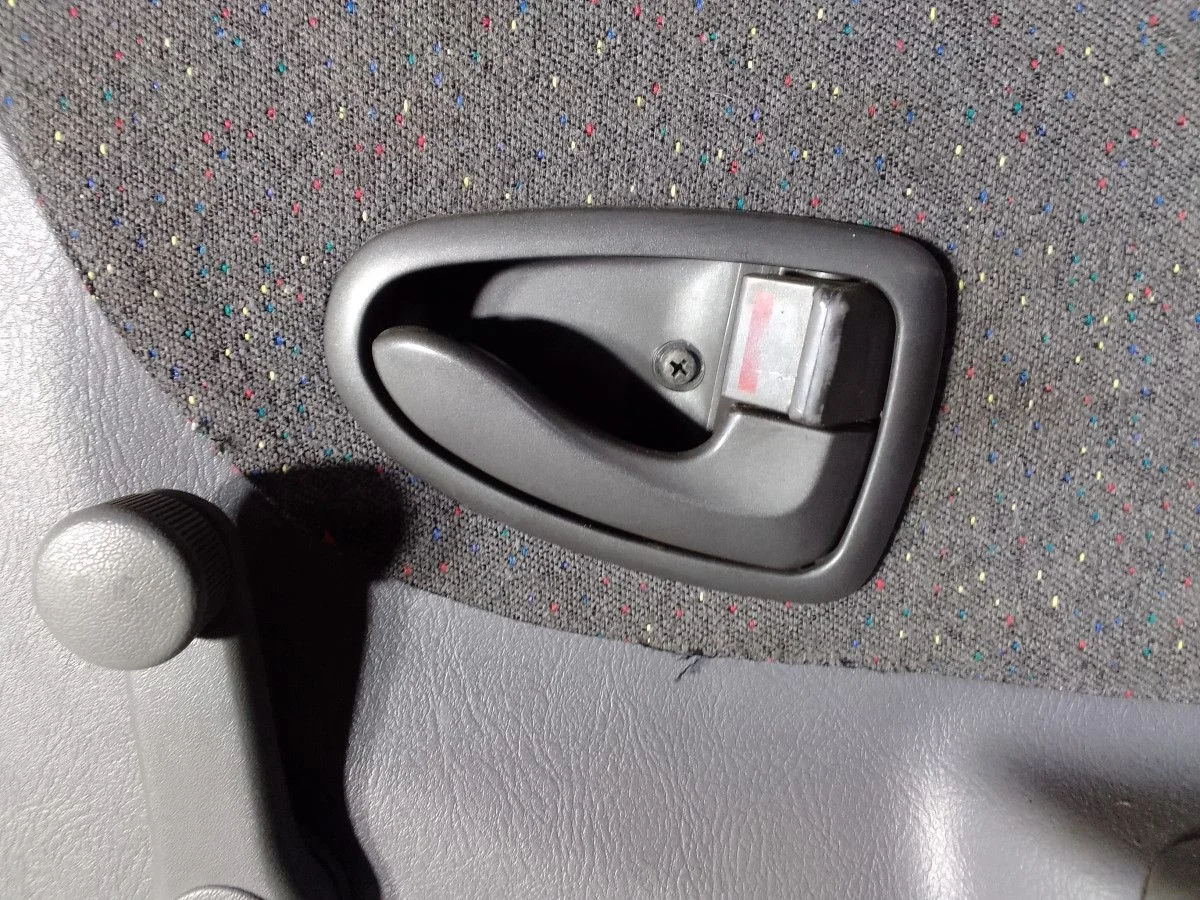 Ручка двери передней правой Hyundai Accent