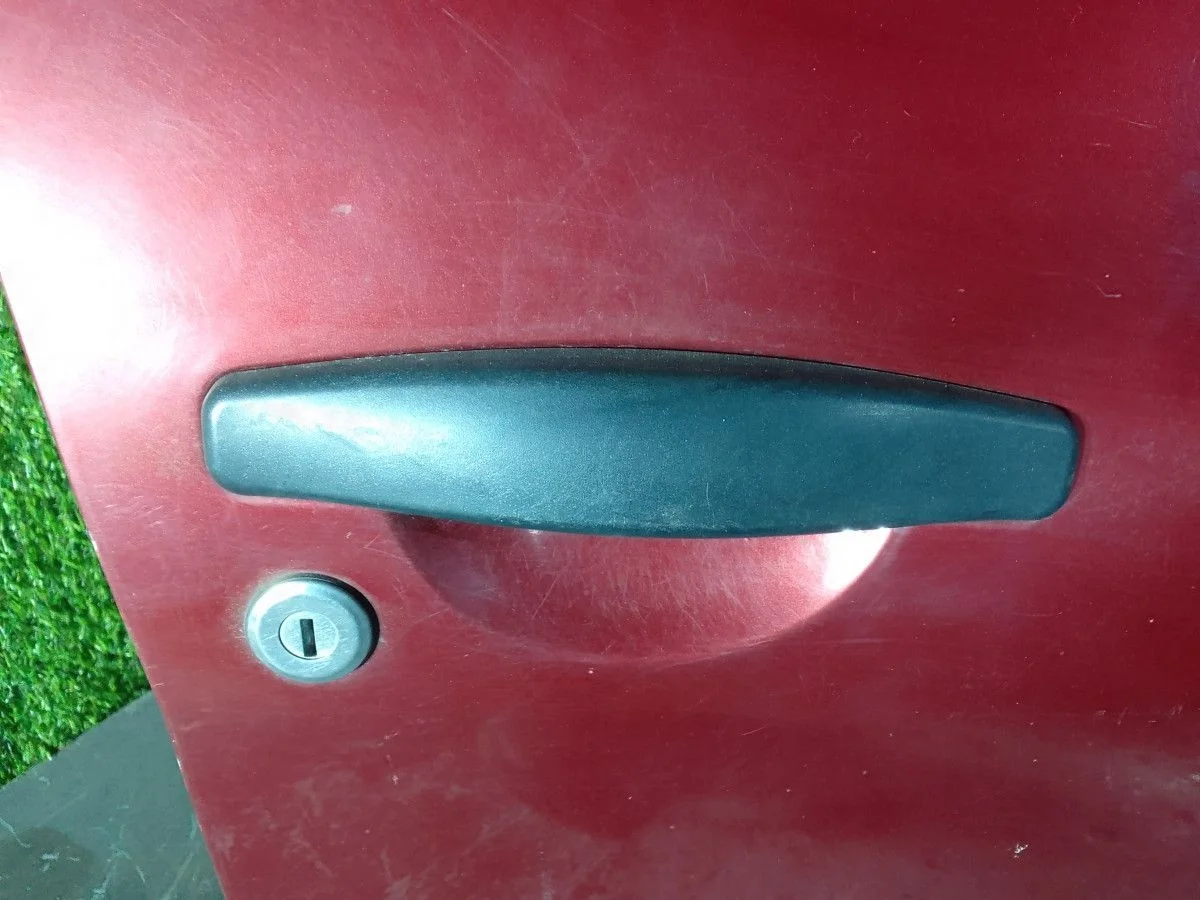 Ручка двери передней правой Renault Sandero