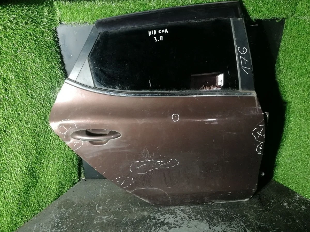 Дверь задняя правая Kia Ceed голое железо