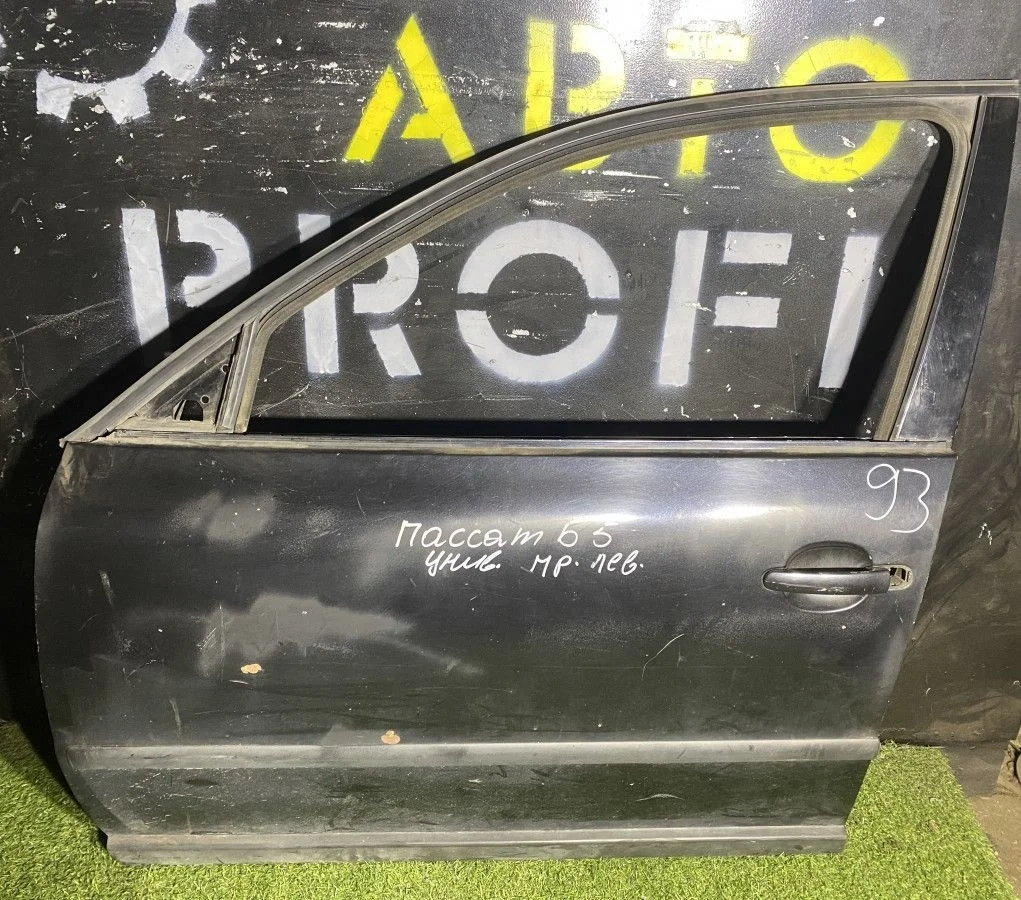 Дверь передняя левая Volkswagen Passat B5