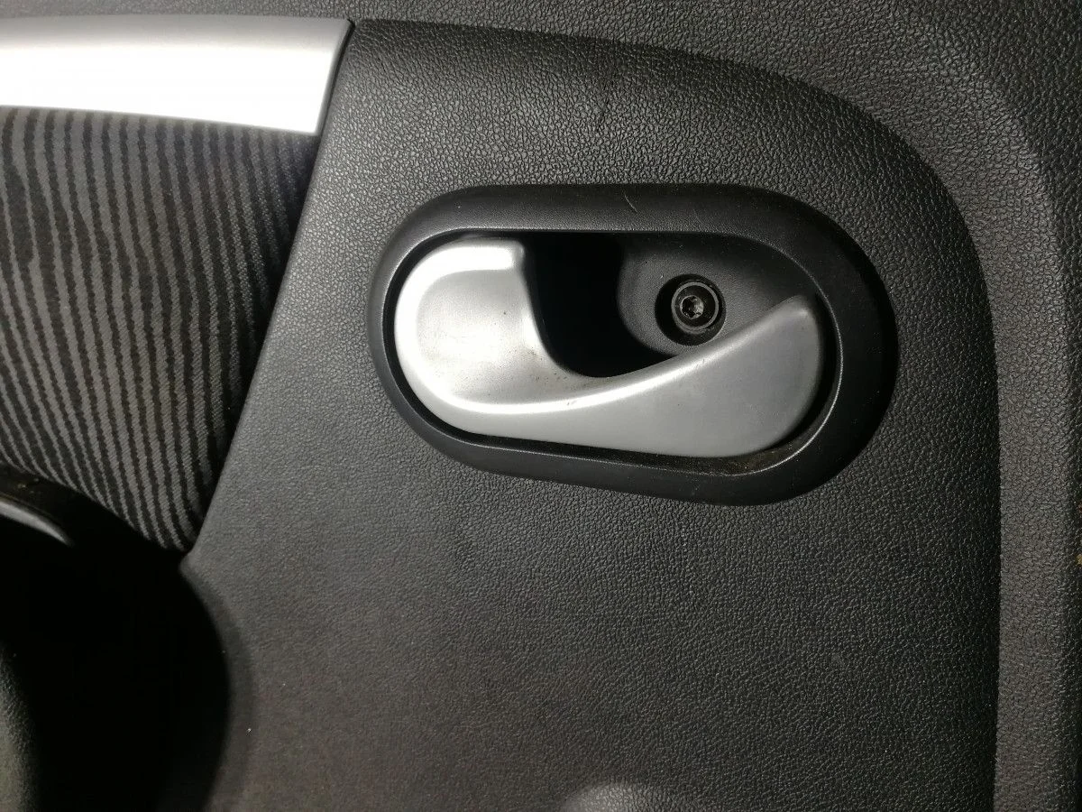 Ручка двери задней левой внутренняя Renault Sander