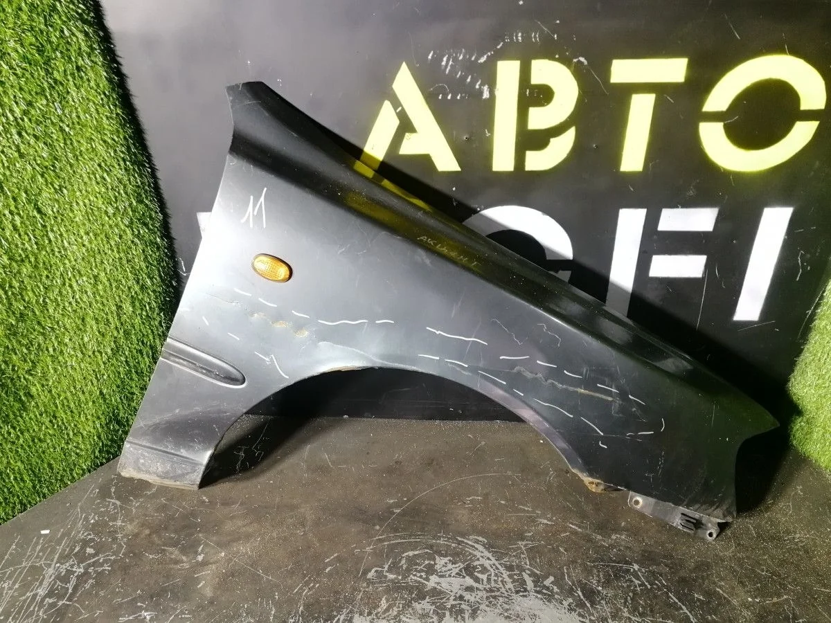 Крыло переднее правое Hyundai Accent
