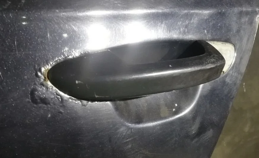 Ручка двери задней левой Volkswagen Passat B6