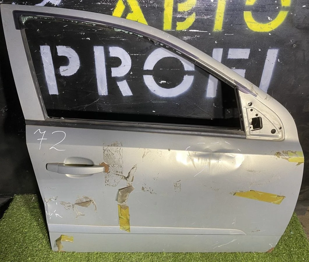 Дверь передняя правая Opel Astra H