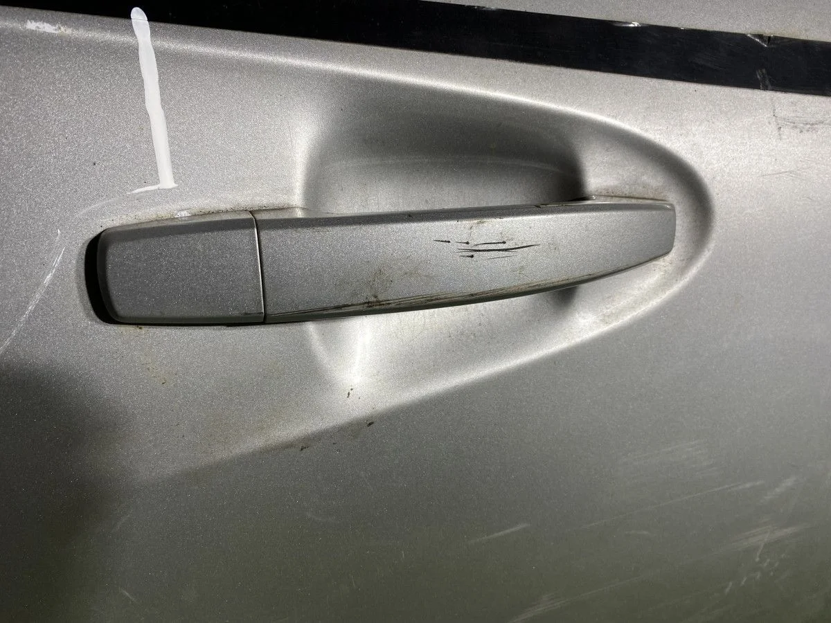 Ручка двери нaружная правая передняя Opel Astra J