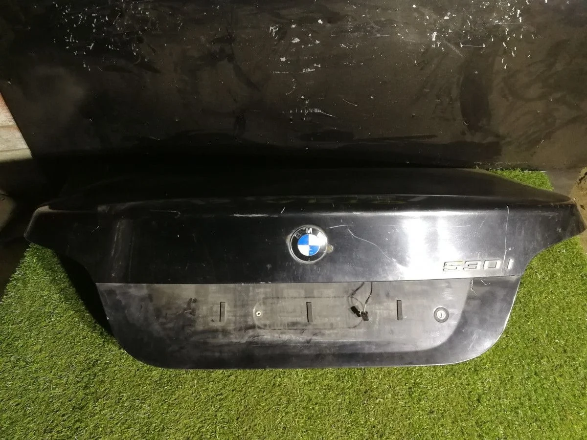 Крышка багажника BMW M5 E60