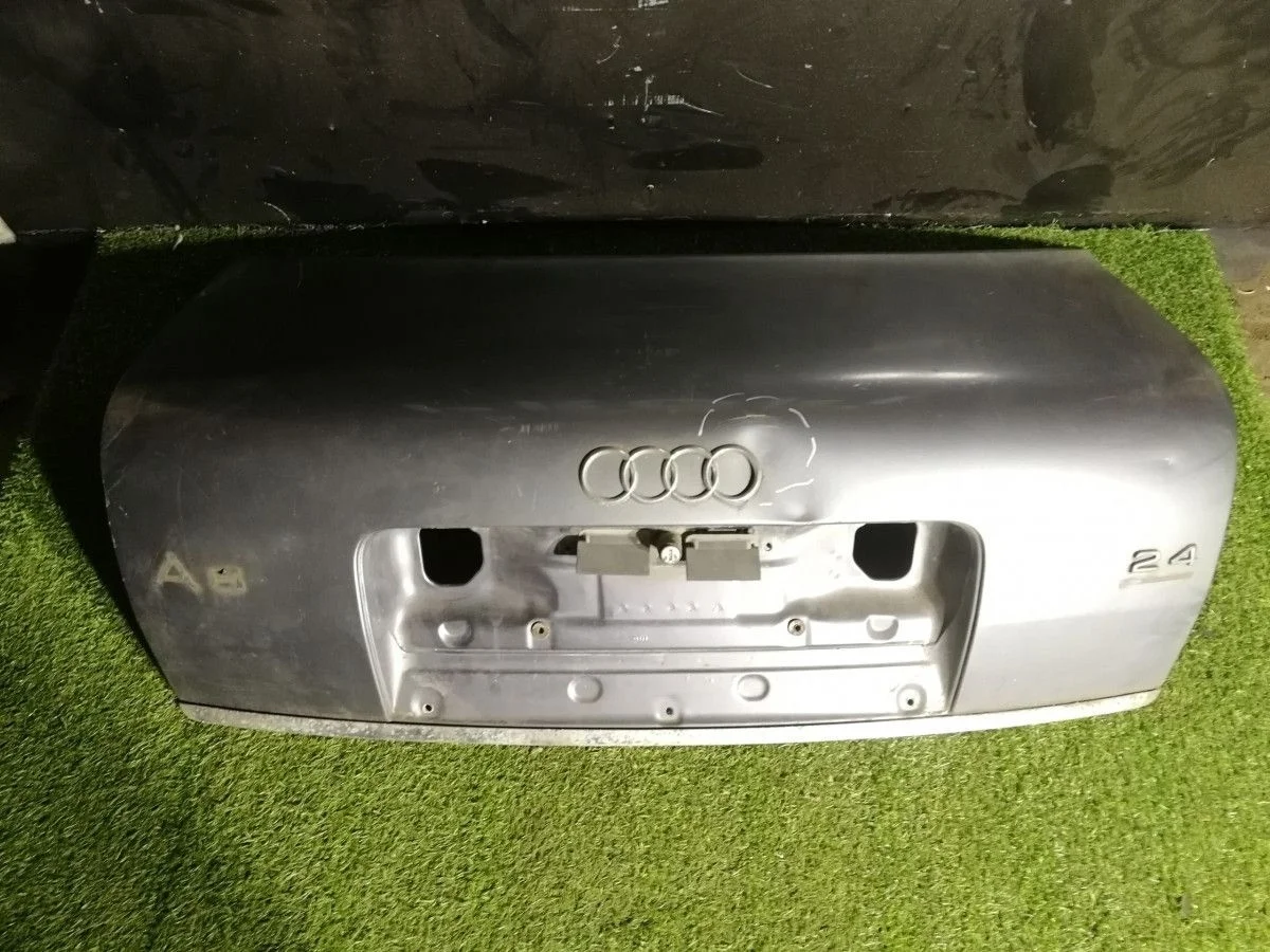 Крышка багажника Audi A6 C5