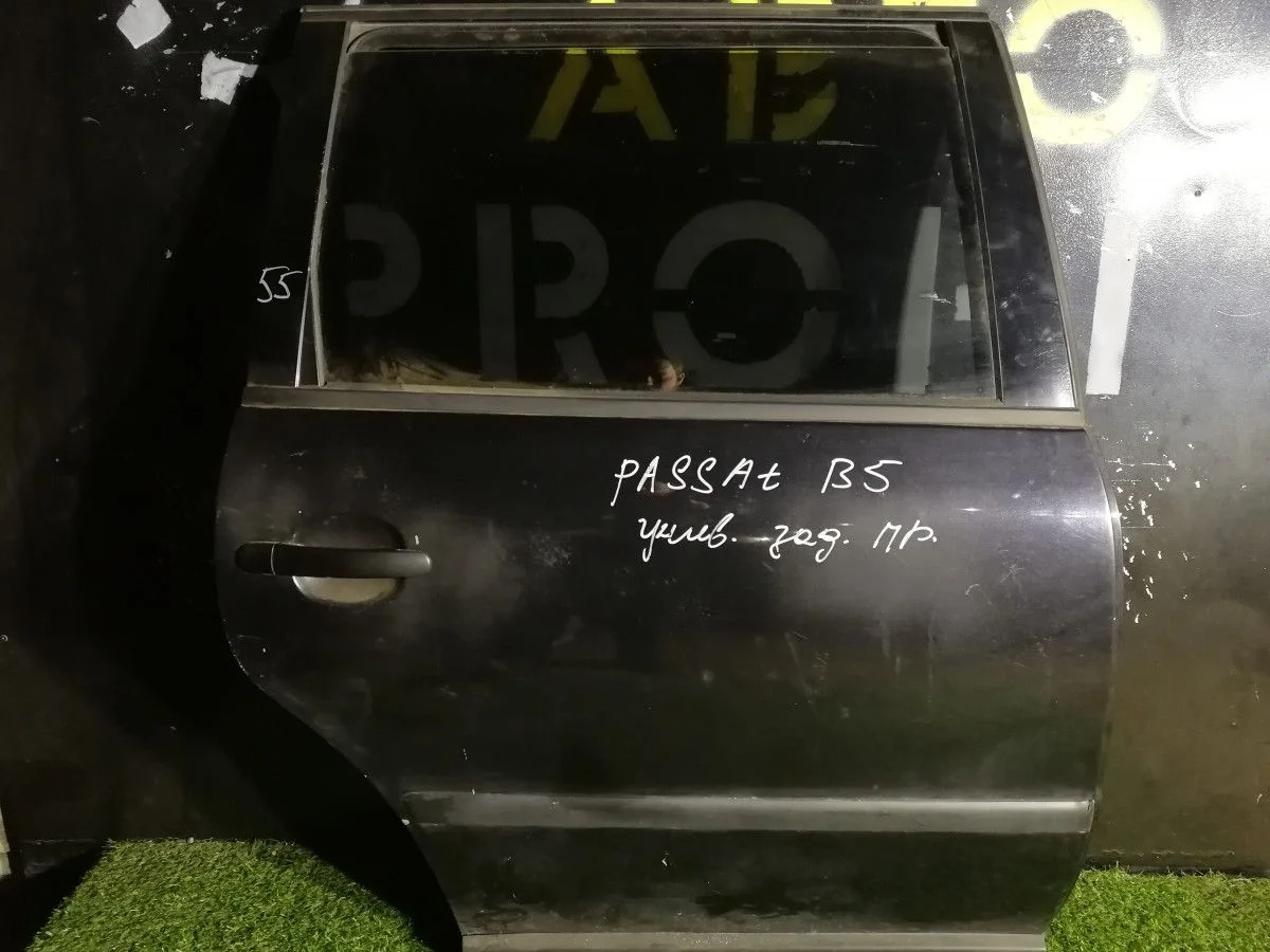 Дверь задняя правая Volkswagen Passat B5