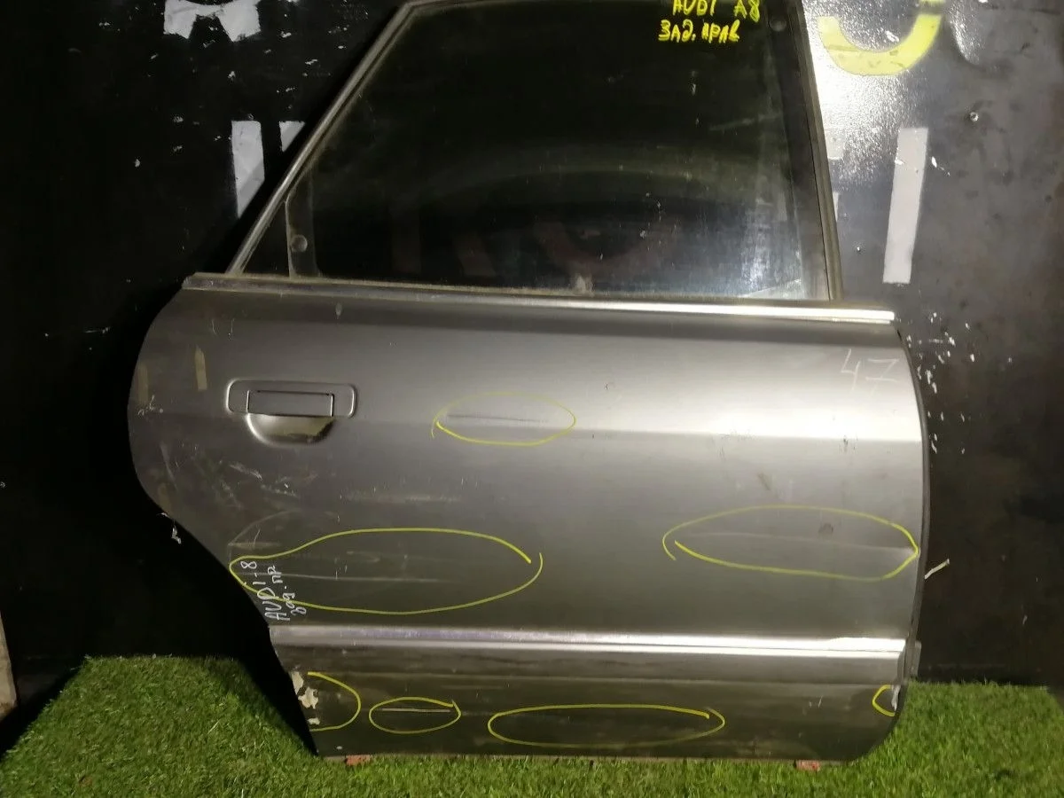 Дверь задняя правая Audi A8 D2 голое железо