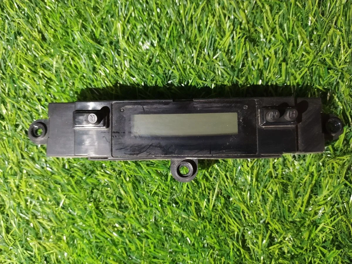 Часы Hyundai Starex