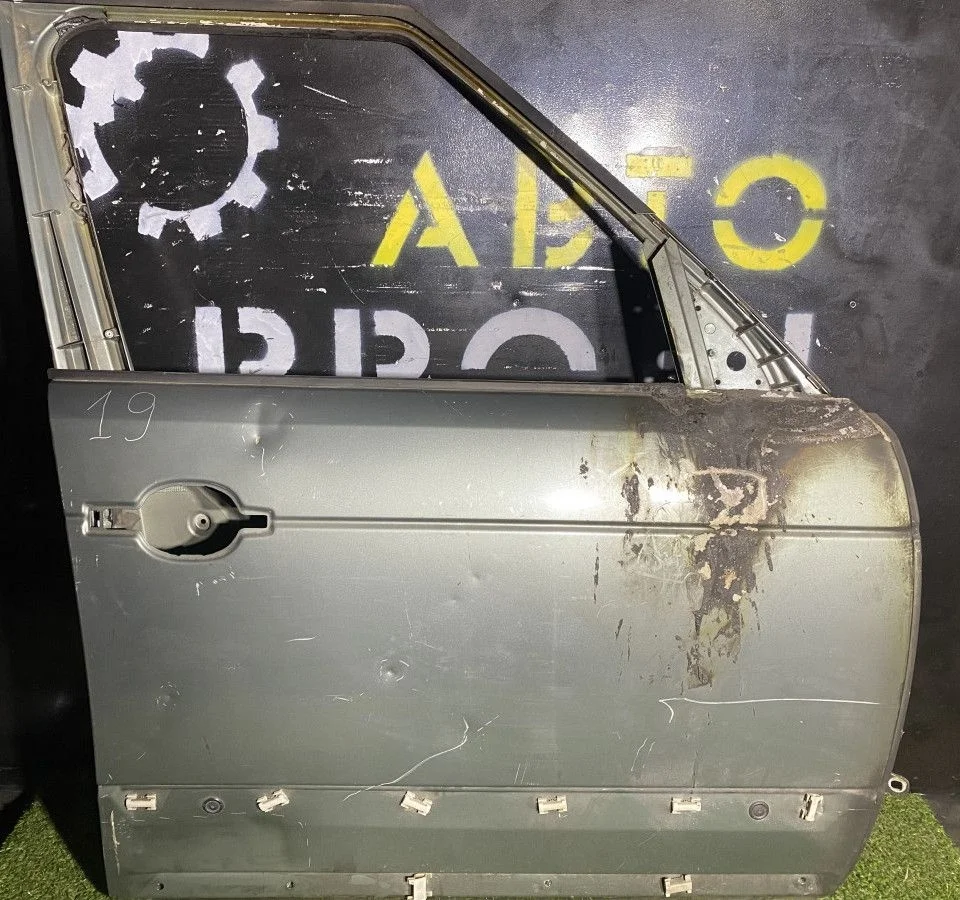 Дверь передняя правая Land Rover Range Rover