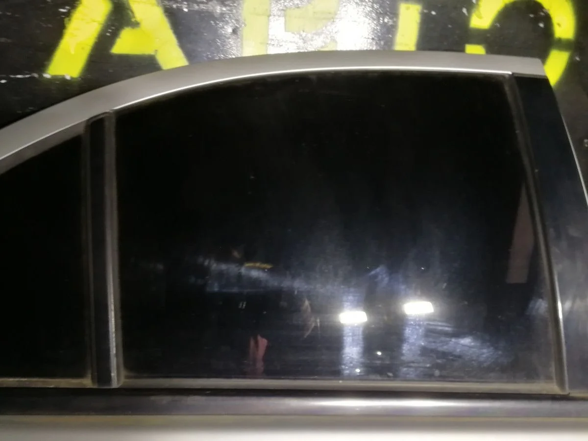 Стекло заднее правое Mercedes-Benz C-class W203