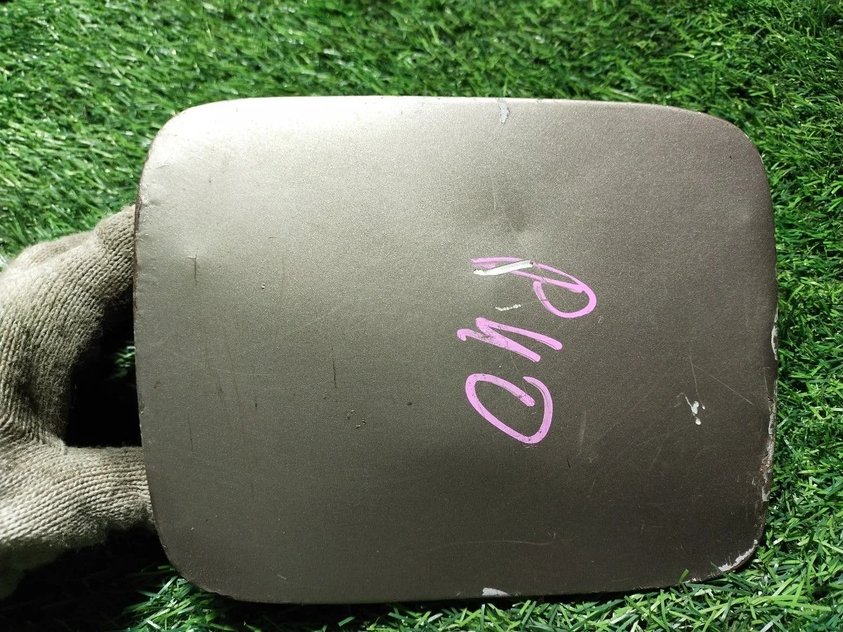 Лючок топливного бака Kia Rio 1