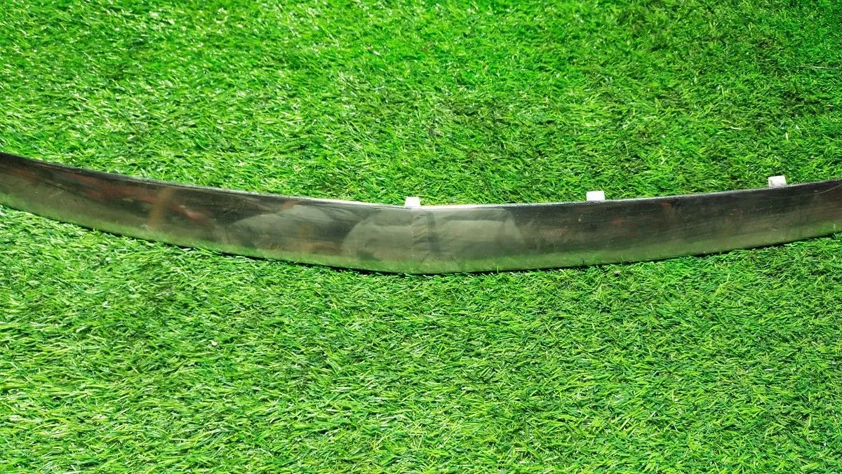 Молдинг решётки радиатора Renault Logan I