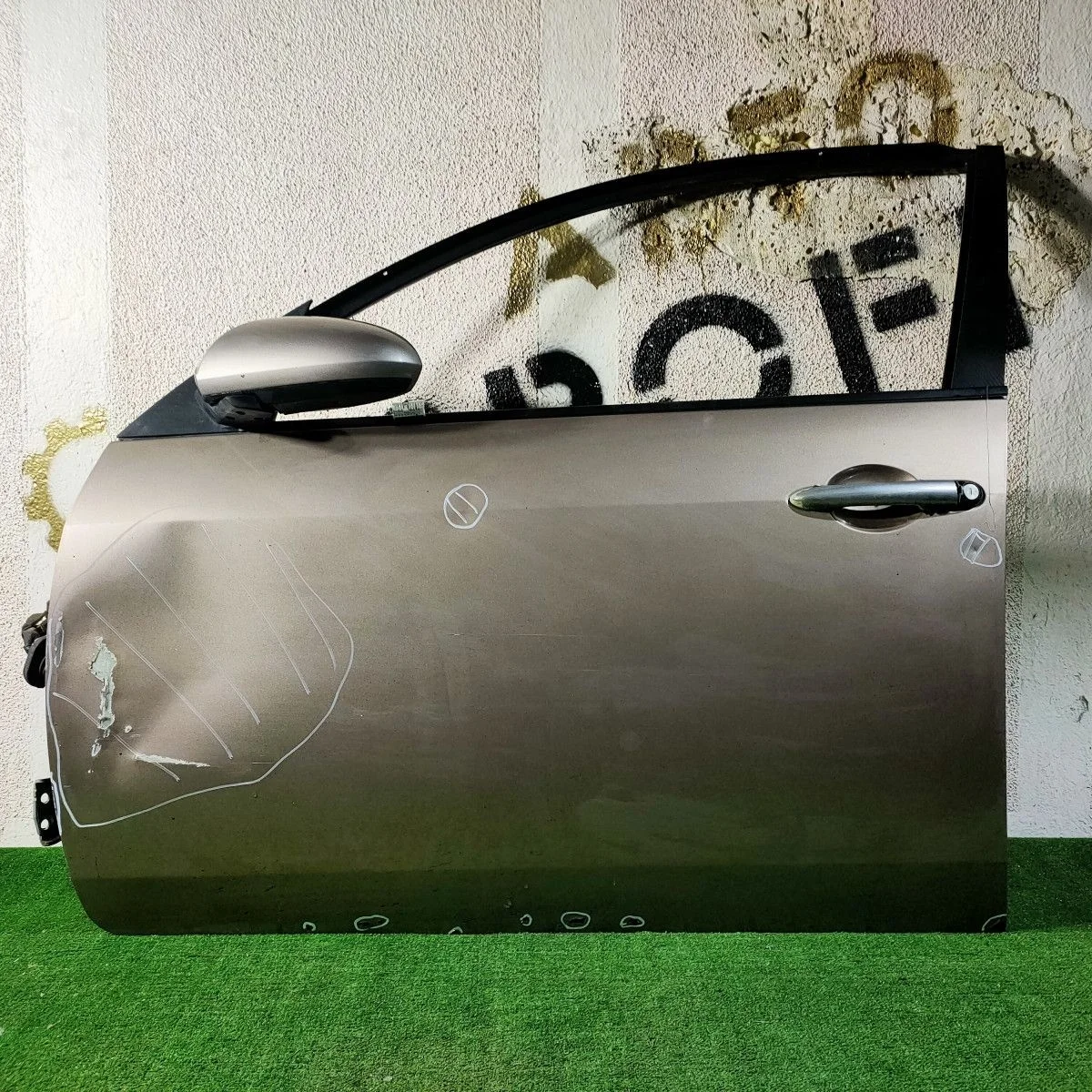 Дверь передняя левая для Nissan Primera P12 III