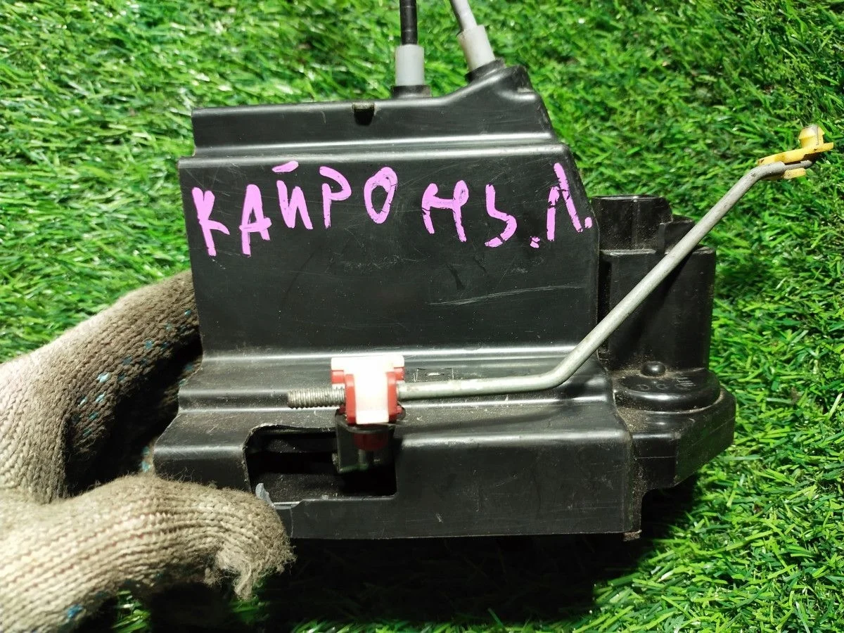 Замок двери Ssang Yong Kyron